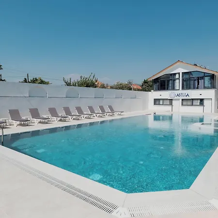 Hotel Asilla *